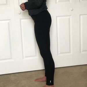 Mondetta yoga Leggings, Medium, worn once, EUC